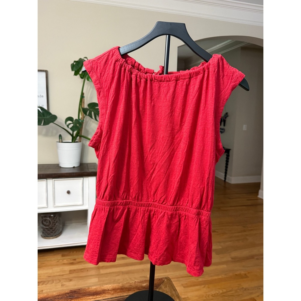 Banana Republic Malibu Tee Red Peplum Surplice Back Tie Sleeveless Top Small